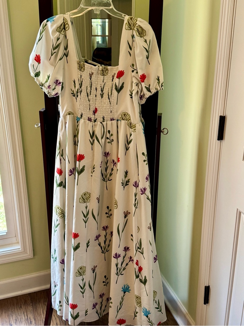 Slate & Willow Cream Maxi Dress with Red, Blue & Purple Floral Print - Picture 6 of 6